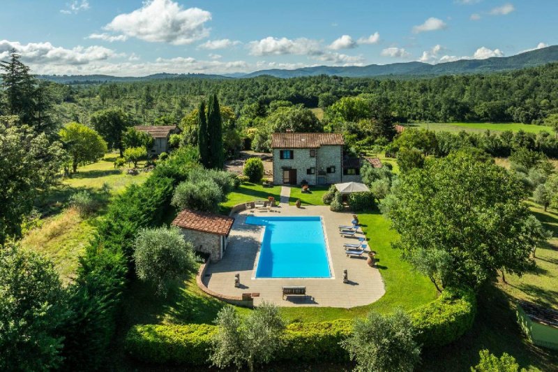 Klein huisje op het platteland in Montecchio