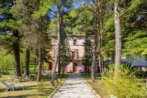 Villa i Fabriano