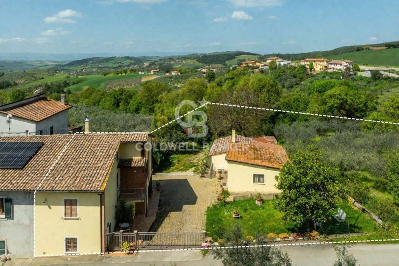 Casa geminada em Gualdo Cattaneo