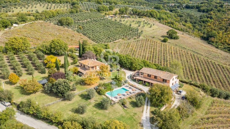 Casa de campo em Montecchio