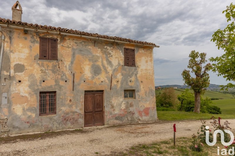 Haus in Terre Roveresche