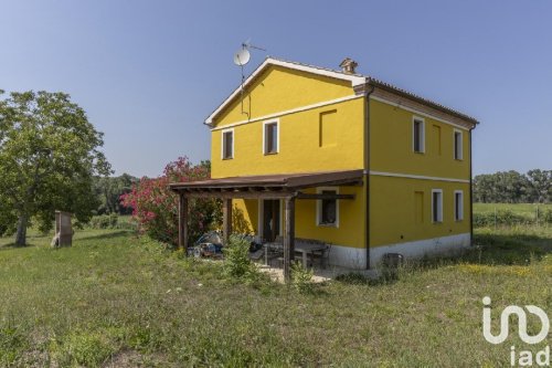 Villa i Cingoli