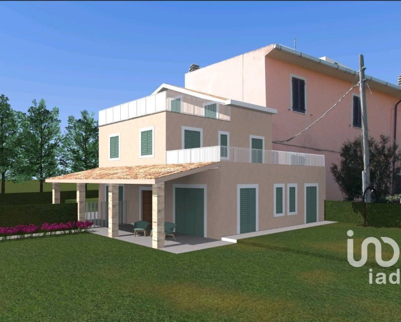 Вилла в Аквавива-Пичена