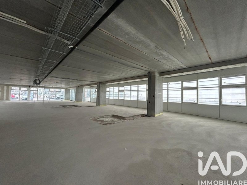 奧西莫商业房产