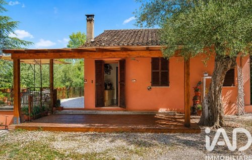 Villa in Magione