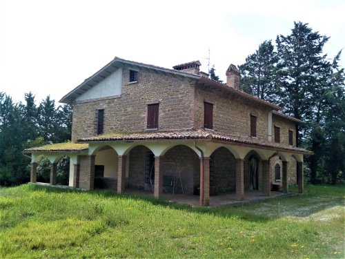 Farmhouse in Bevagna