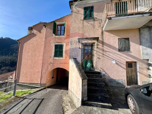 Maison jumelée à Borghetto di Vara