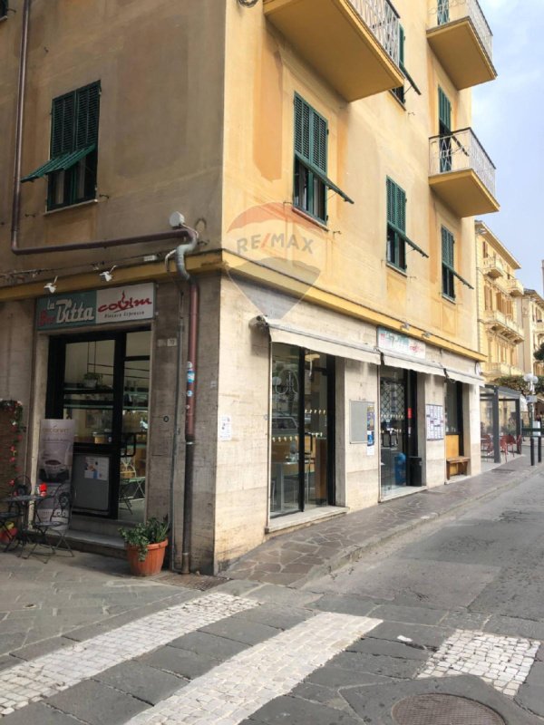 Commercial property in Lavagna