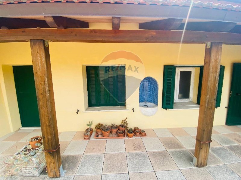 Casa geminada em Carrodano