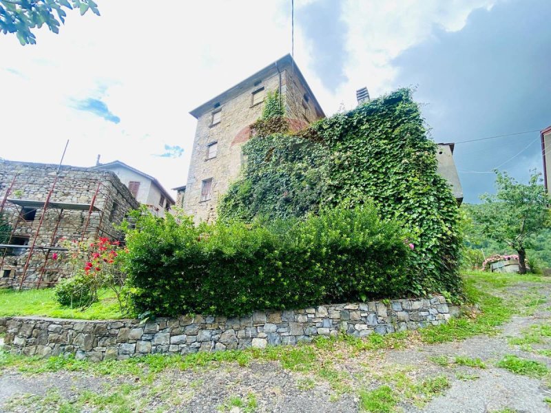 Maison à Varese Ligure