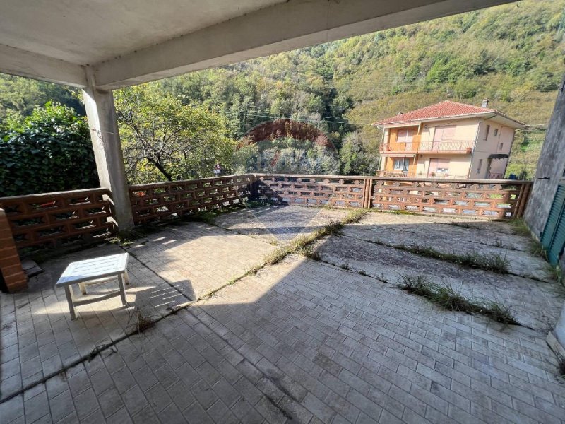 Appartement in Mezzanego