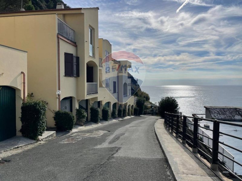 Apartamento em Moneglia