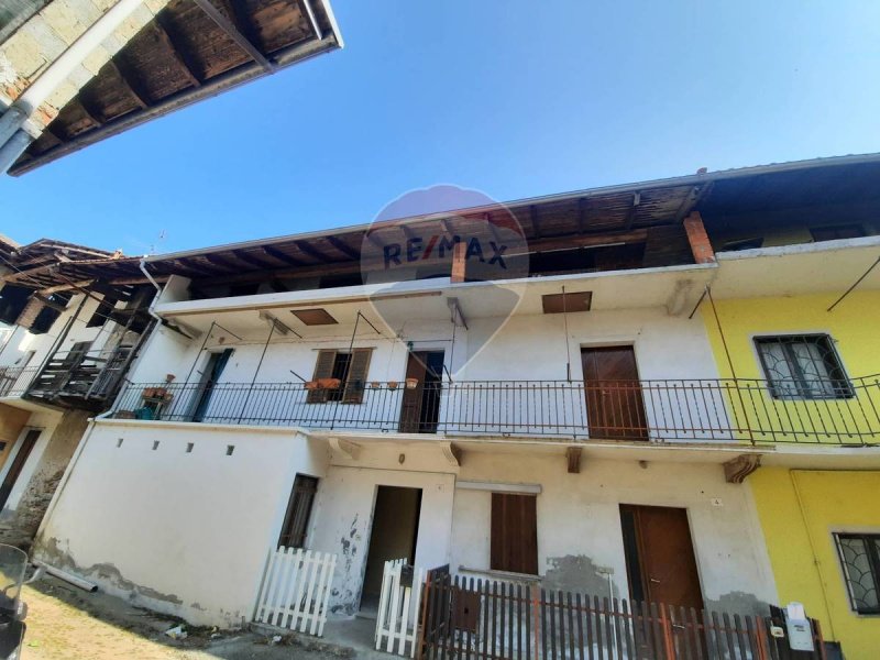 Semi-detached house in Cavallirio