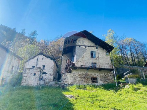 Detached house in Fontainemore