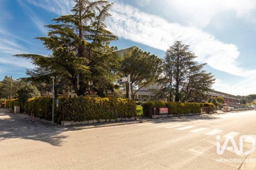 Zakelijk onroerend goed in Corridonia