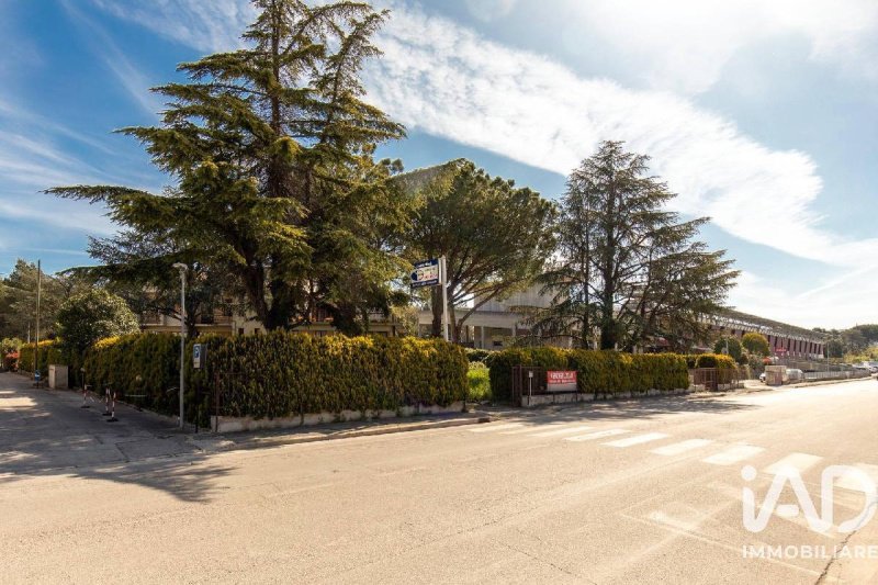 Immobile commerciale a Corridonia