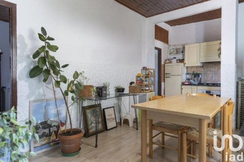 Apartamento em Montemarciano