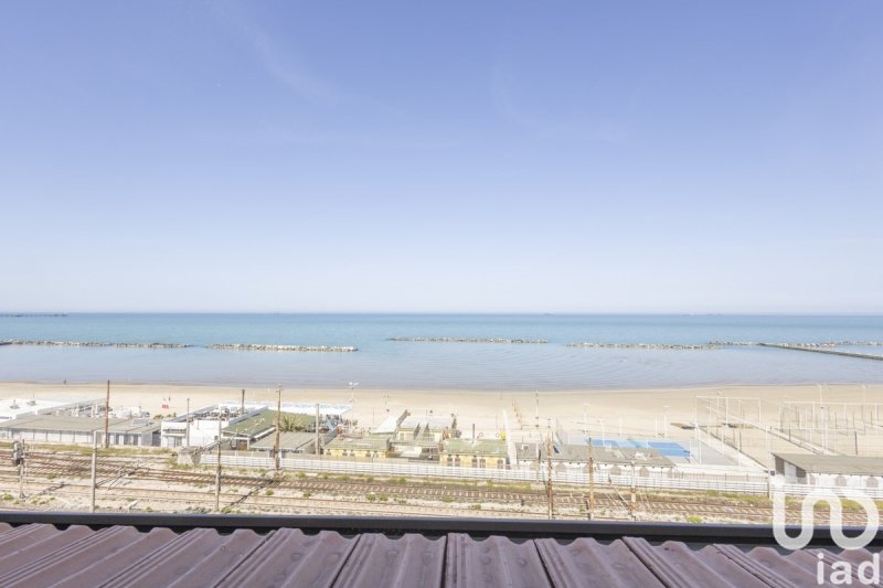 Appartamento a Falconara Marittima