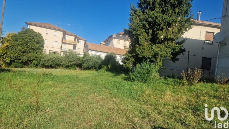 Terrain à bâtir à Osimo