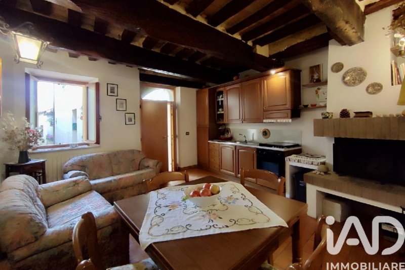 Apartamento em Poggio San Marcello