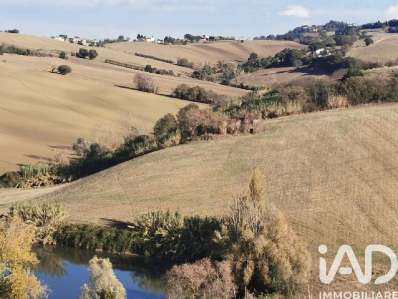 Huis op het platteland in Osimo