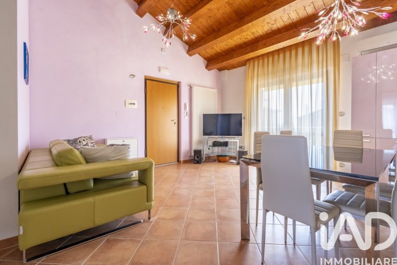 科里纳尔多公寓