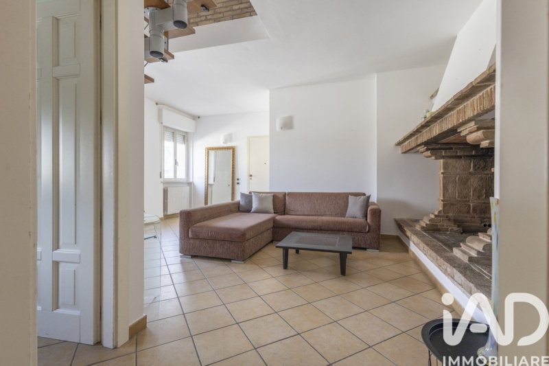 Appartement à Falconara Marittima