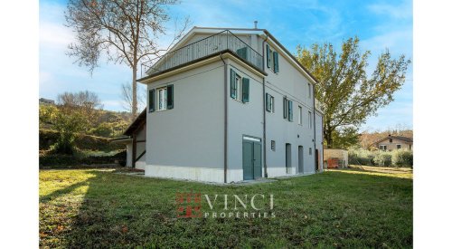 Bauernhaus in Montalto delle Marche