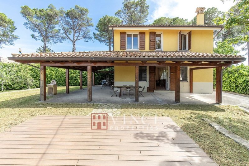 Дом в Сан-Джинезио