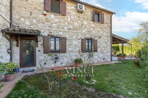 Крыша/земля в Аккуаланья