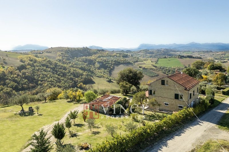 Ferme à Monterubbiano