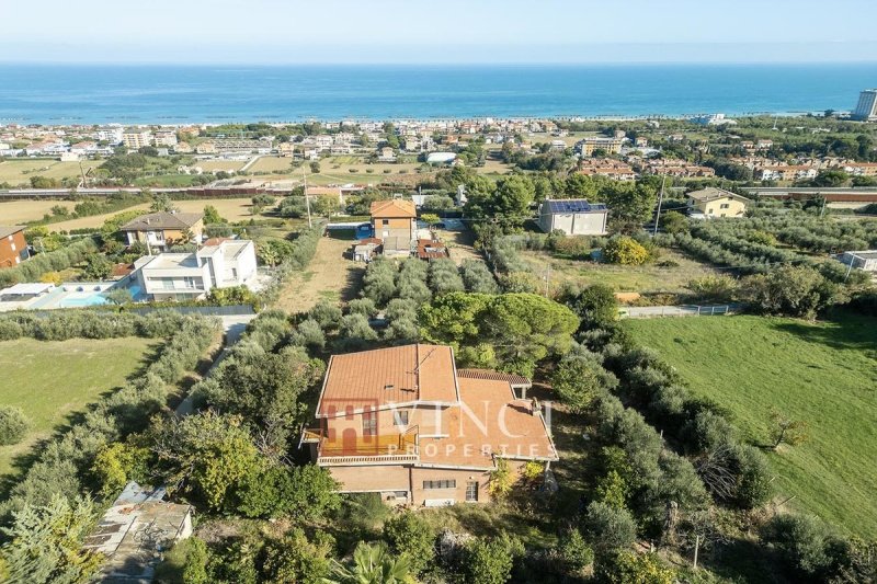 Terreno para construção em Fermo