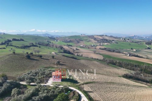 Solar em Montegiorgio