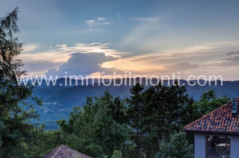 Ferme à Alba