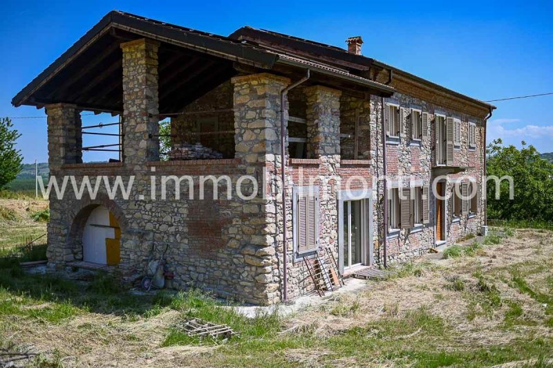 Bauernhaus in Acqui Terme