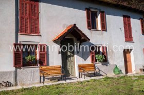 Отдельно стоящий дом в Мелаццо