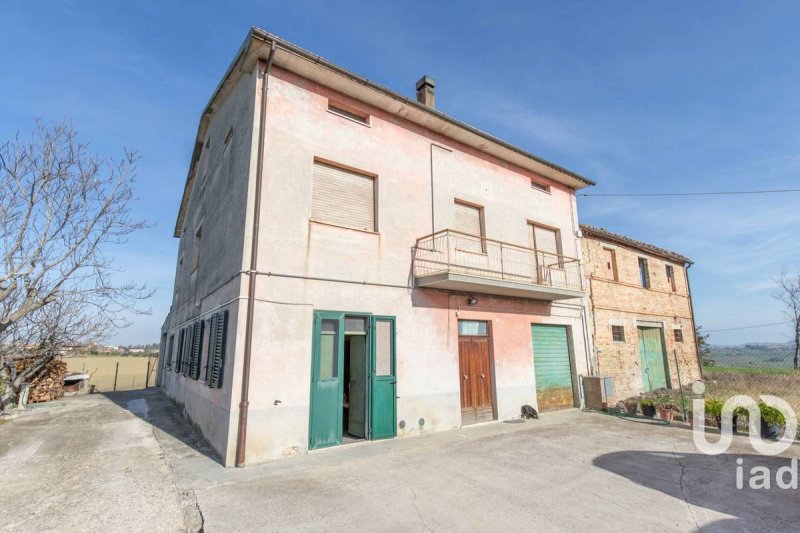 Detached house in Filottrano