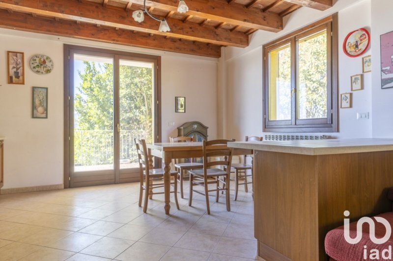 Terraced house in Cingoli