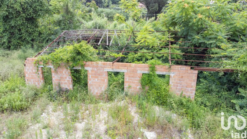 Zakelijk onroerend goed in Civitanova Marche