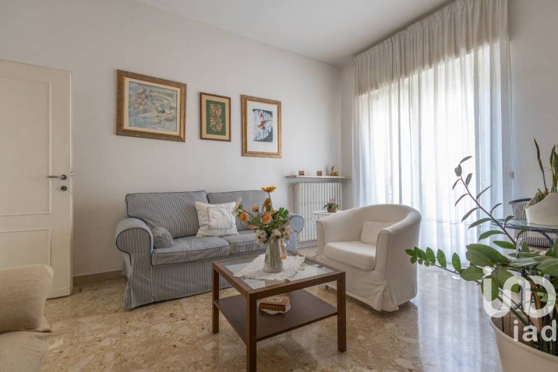 Half-vrijstaande woning in Filottrano