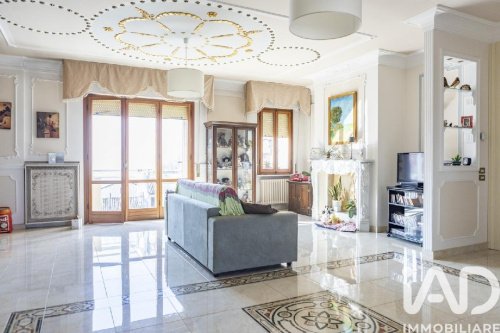 卡斯特尔菲达多公寓