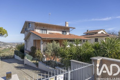 库普拉蒙塔纳半独立房屋