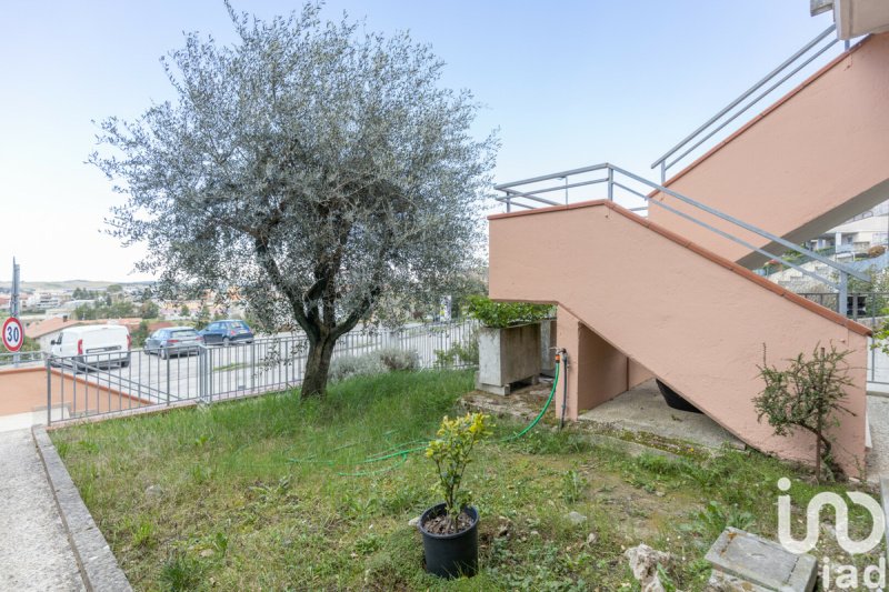 菲洛特拉诺联排别墅