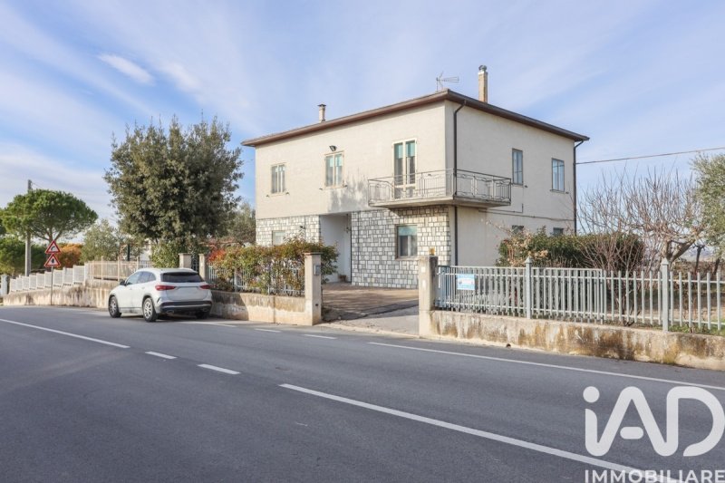 Einfamilienhaus in Filottrano