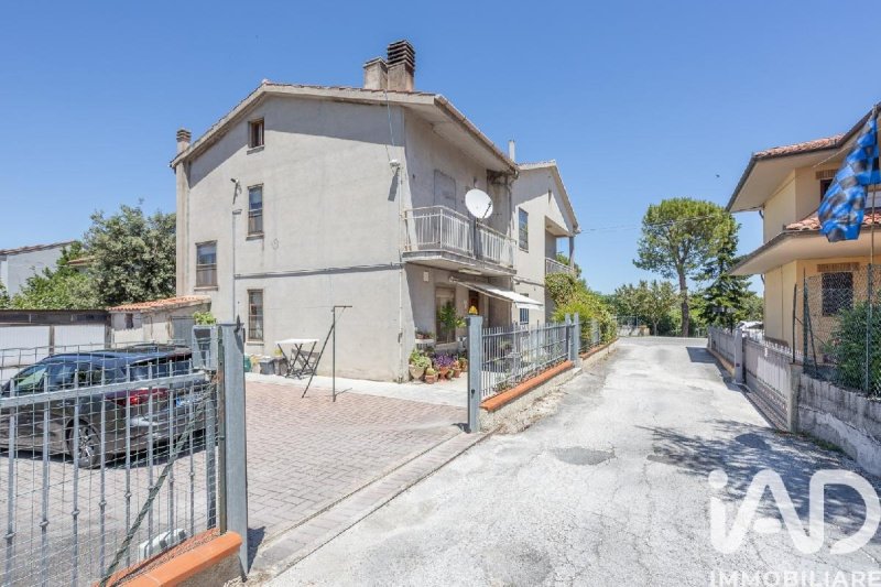 Casa semi-independiente en Filottrano