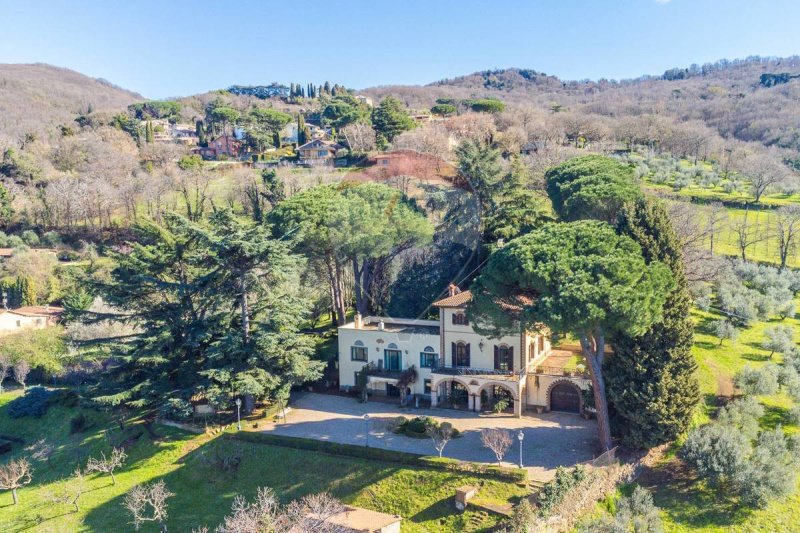 Villa a Monte Porzio Catone