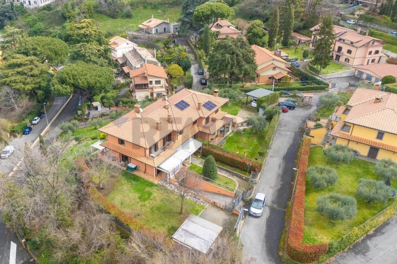 Villa in Monte Porzio Catone