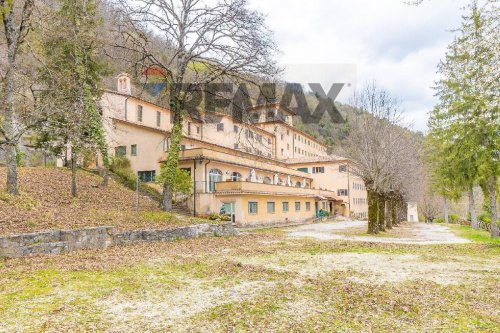 Gewerbeimmobilie in Greccio