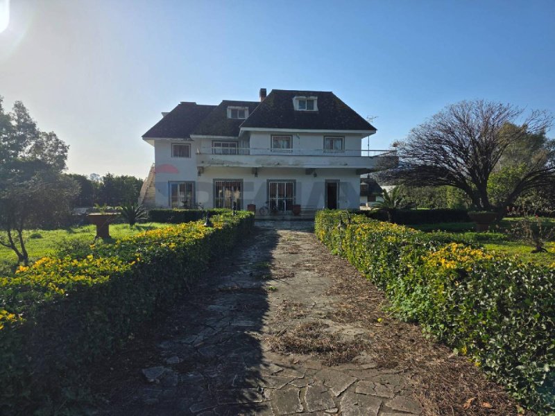Villa in Terracina