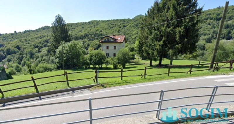 Bouwgrond in Alta Valle Intelvi